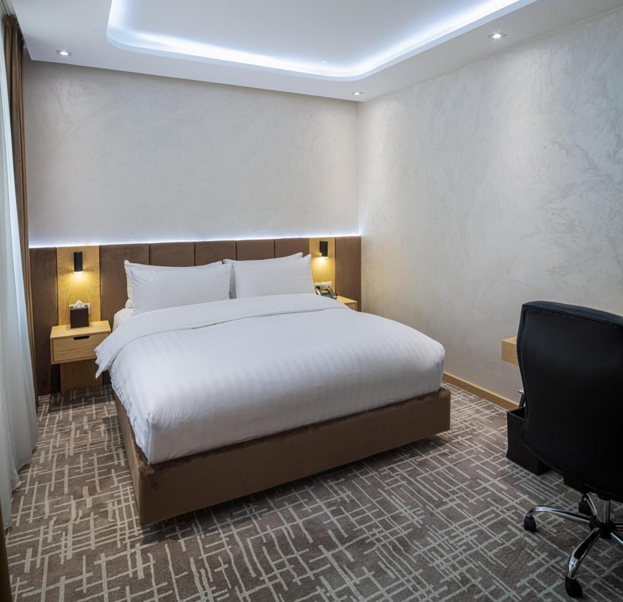 Lotte City Hotels Tashkent Palace Екстер'єр фото